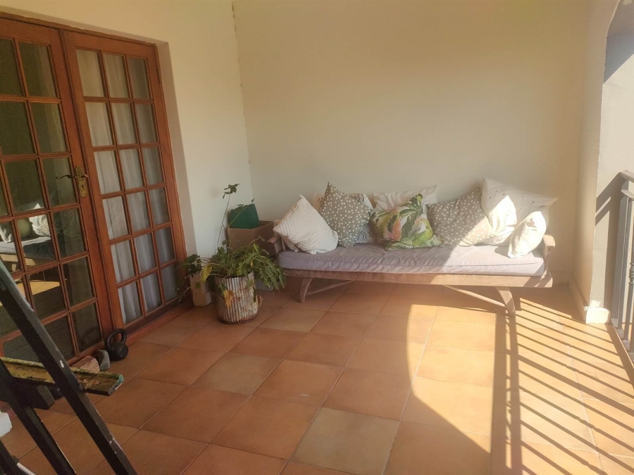 To Let 3 Bedroom Property for Rent in Meerhof North West